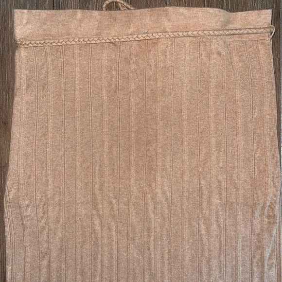 REVOLVE One Grey Day Women’s M Tan Ribbed Cashmere & Cotton Knit Long Maxi Skirt - Picture 8 of 11